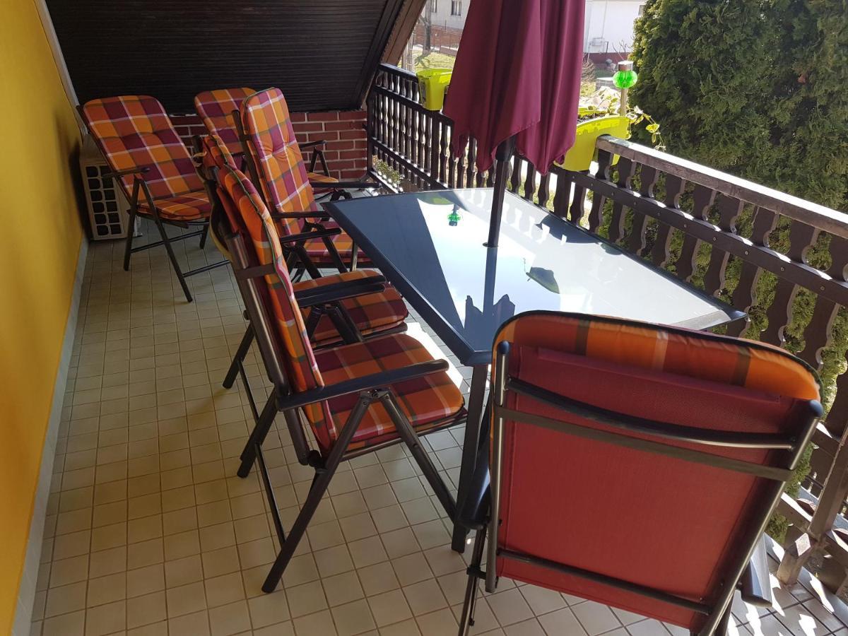 Hoffman Apartment Balatonszarszo Kültér fotó