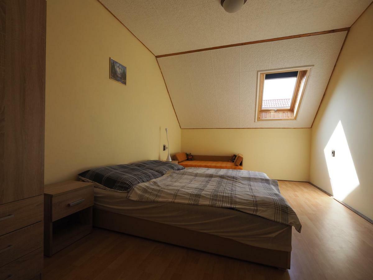 Hoffman Apartment Balatonszarszo Kültér fotó
